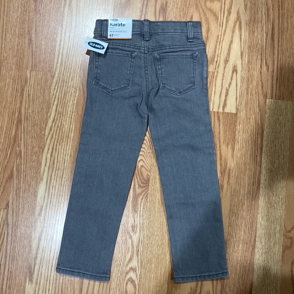 Old Navy toddler jeans. NWT - Picture 2 of 4